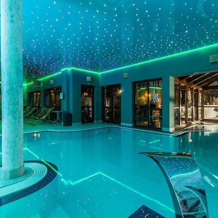 Hotel Kahlberg Крыница-Морска Экстерьер фото