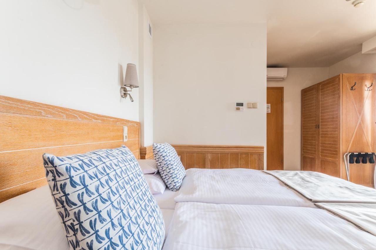 Hotel Kahlberg Крыница-Морска Экстерьер фото