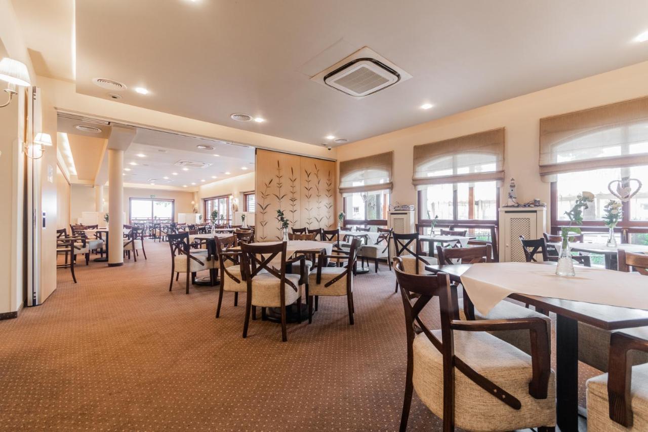Hotel Kahlberg Крыница-Морска Экстерьер фото